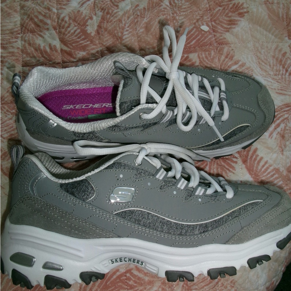 Skechers Women's Gray and White Sneakers